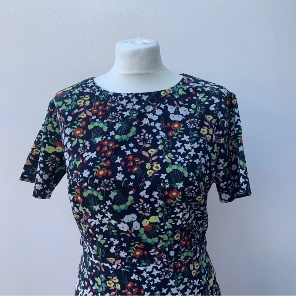 Sugarhill Brighton Boutique Size 12 Dress Floral Print Fit & Flare Short Sleeve - Picture 2 of 10